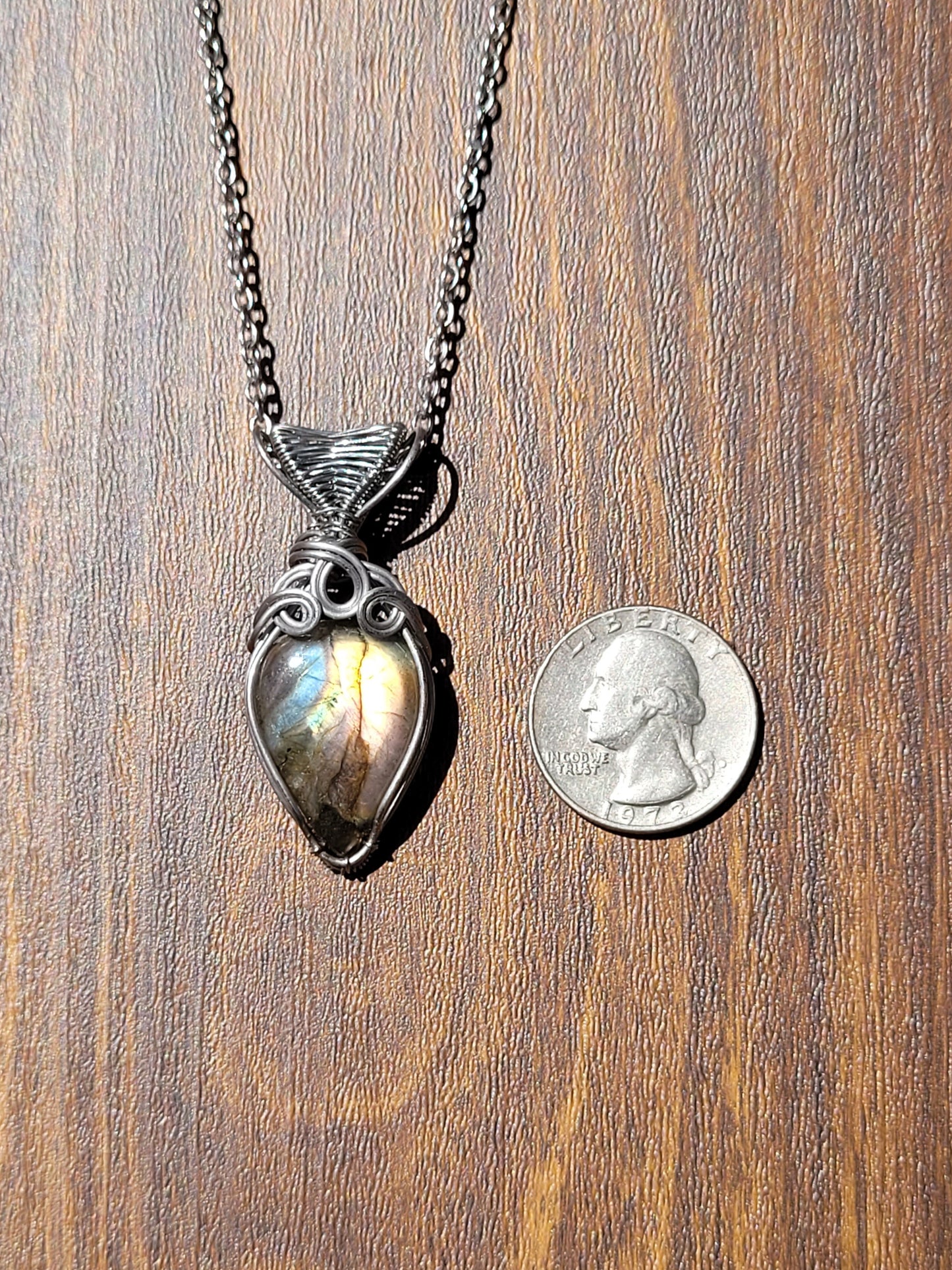 Rainbow Flash Labradorite Pendant