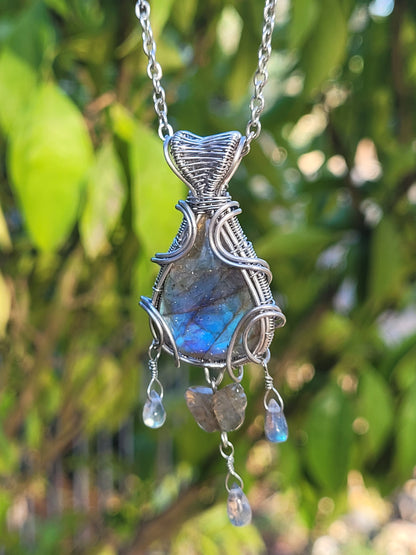 Labradorite Wire Wrapped Pendant