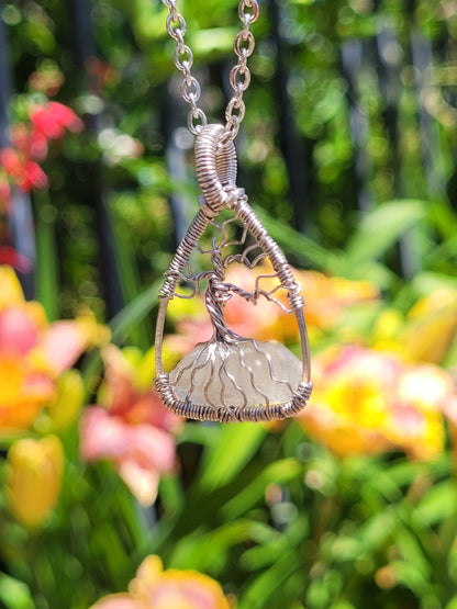 Reversible DT Quartz Pendant