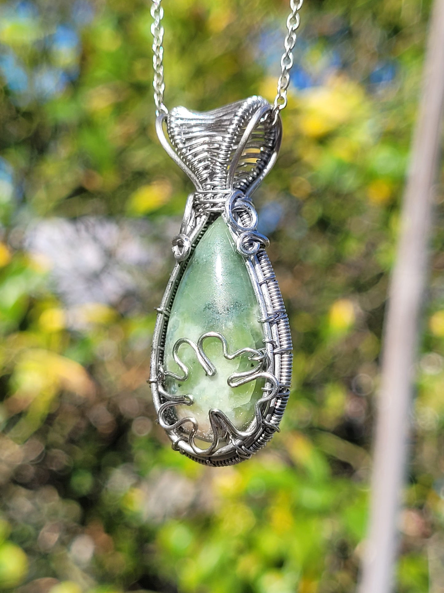Serpentine Wire Wrapped Pendant